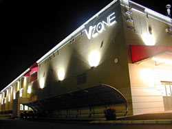 VZONE白井店