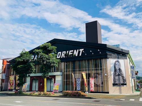 パーラーオリエント秋川店