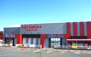 ビックマーチ・スロットクラブ渡里店