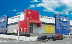 サン亀山店