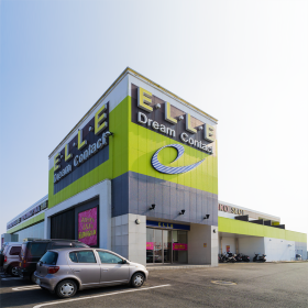 エル 菊池店