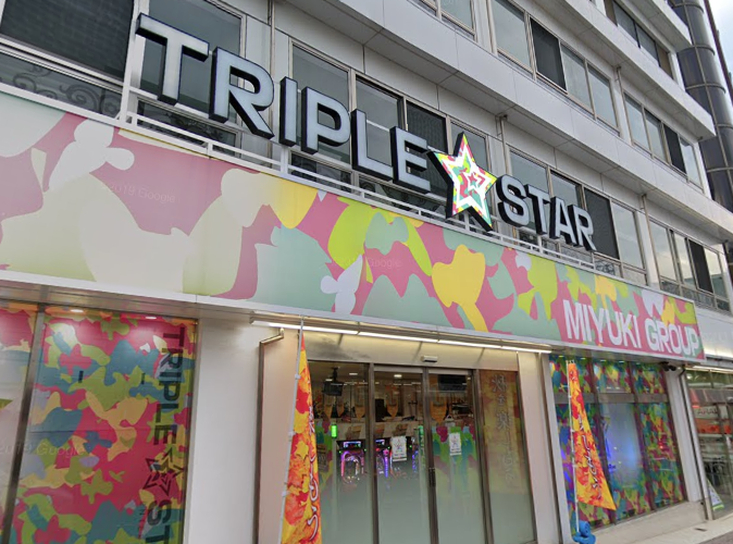TRIPLE　STAR生駒店